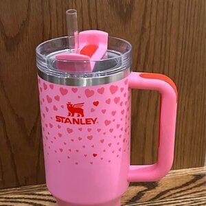 Stanley 40 oz Stainless Steel H2.0 Flowstate Quencher Tumbler - Valentine's Day